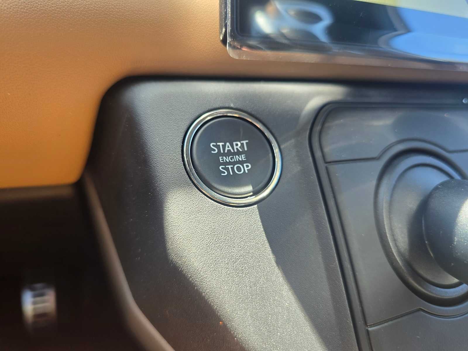 2026 Land Rover Defender V8 110 P525