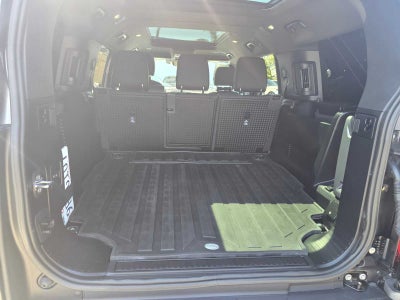 2024 Land Rover Defender Outbound 130 P400
