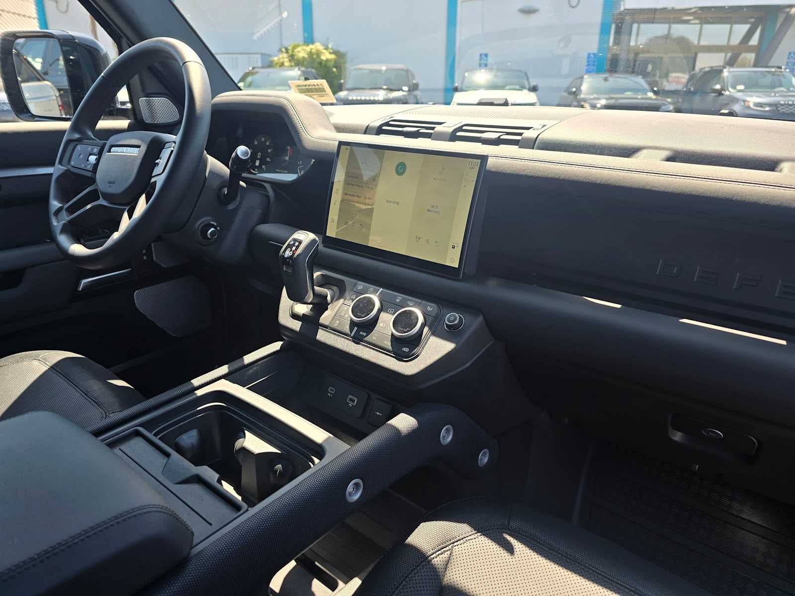 2024 Land Rover Defender Outbound 130 P400
