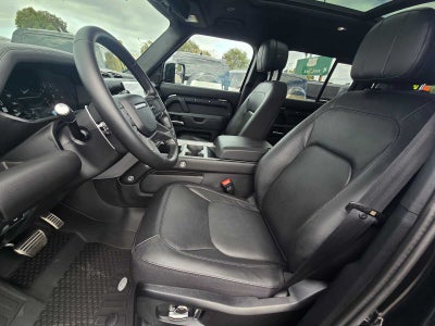 2026 Land Rover Defender V8 130 P500