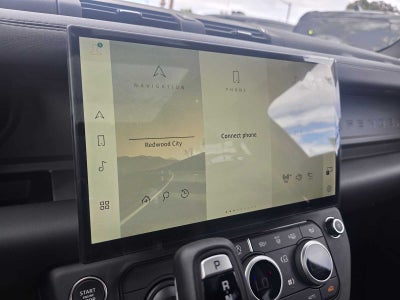 2026 Land Rover Defender V8 130 P500