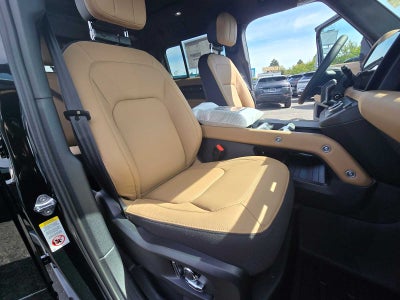 2025 Land Rover Defender X 130 P400