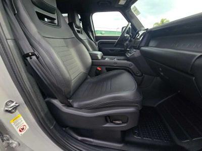 2026 Land Rover Defender OCTA 110 P635