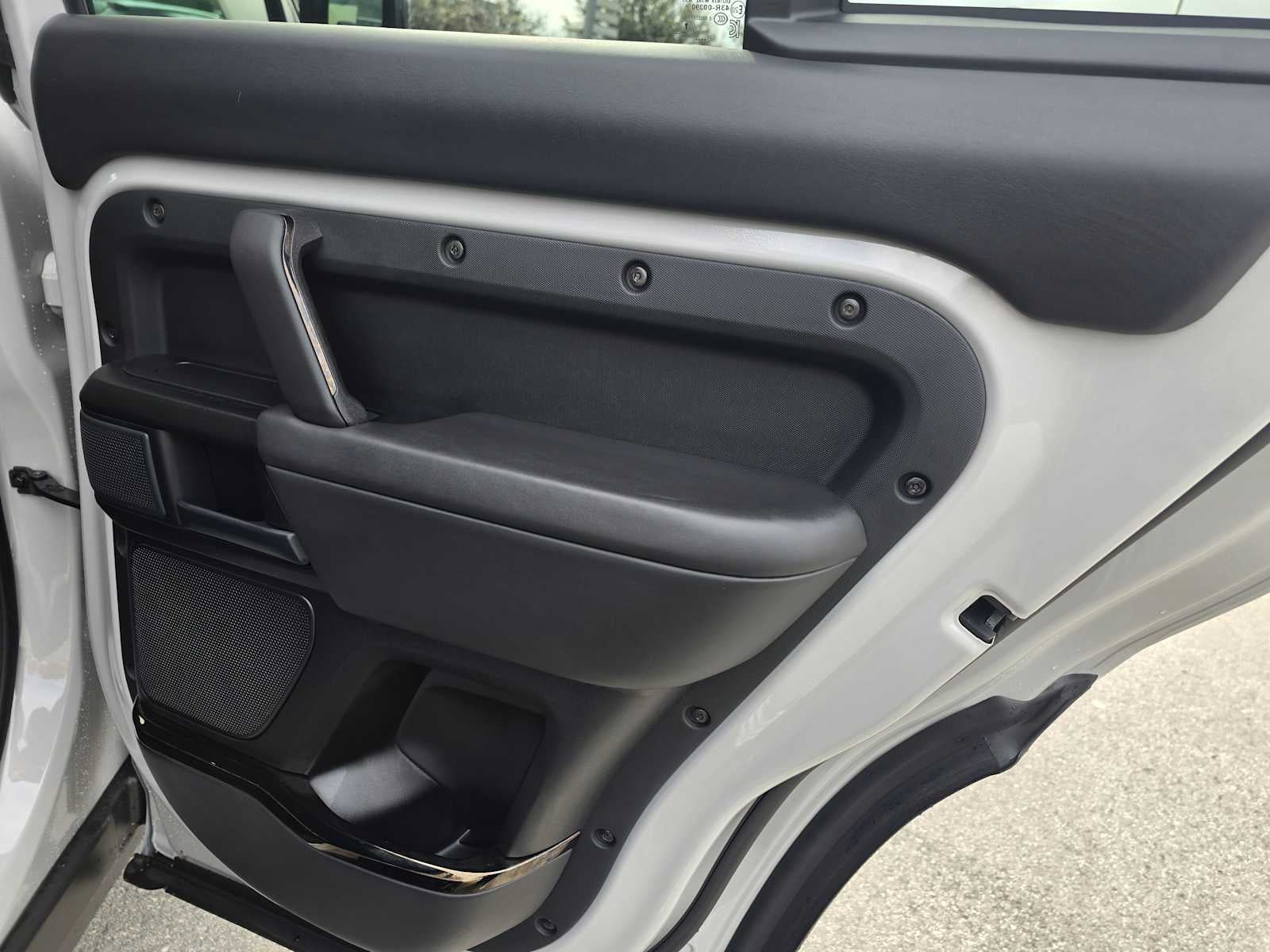 2026 Land Rover Defender OCTA 110 P635