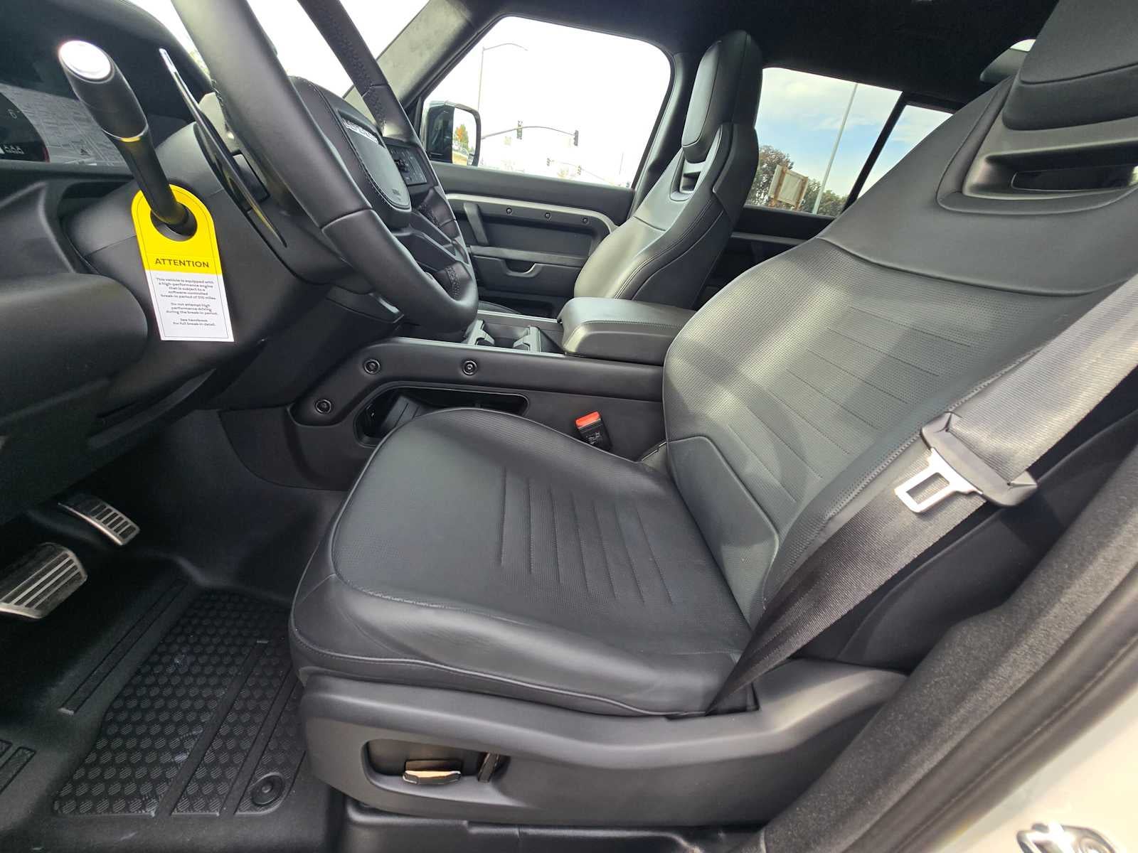 2026 Land Rover Defender OCTA 110 P635