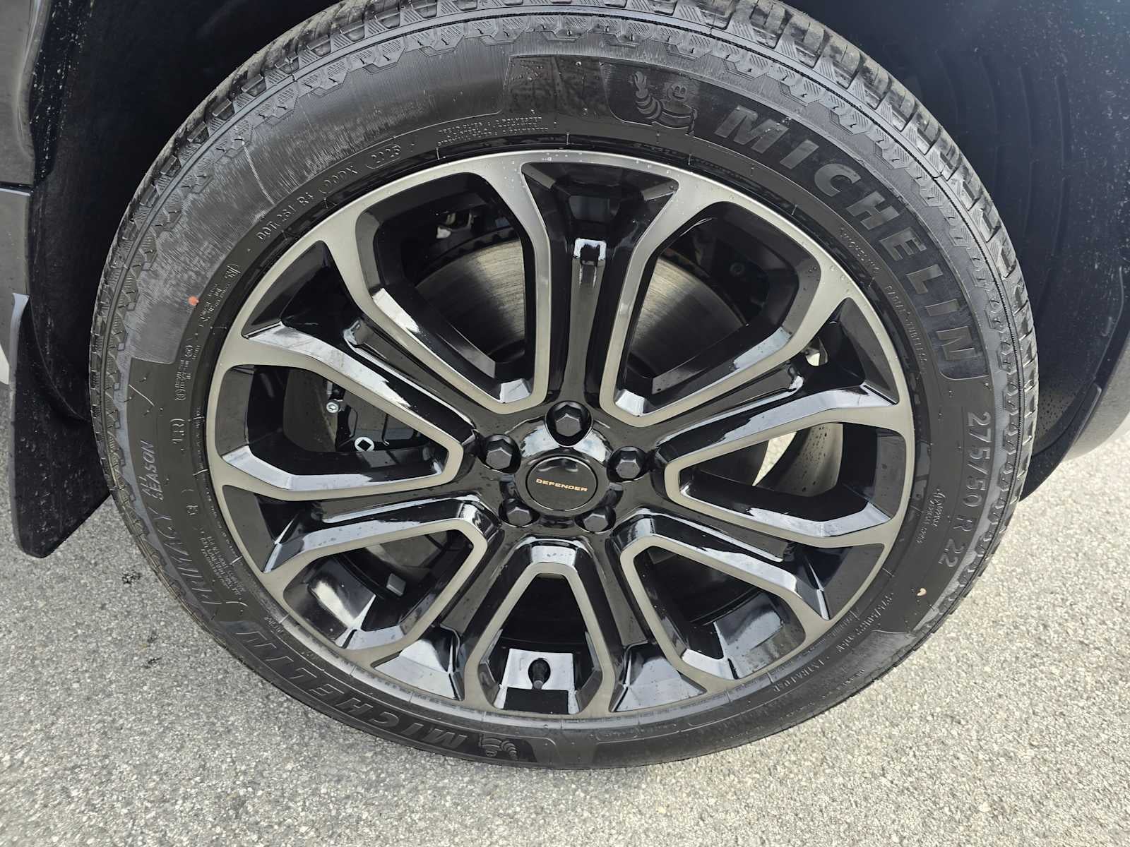 2026 Land Rover Defender OCTA 110 P635