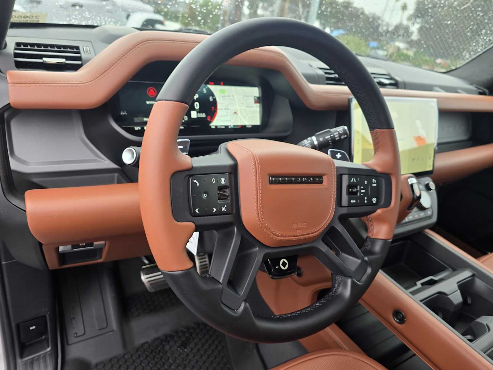 2026 Land Rover Defender OCTA 110 P635