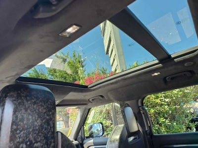 2025 Land Rover Defender OCTA Edition One 110 P635