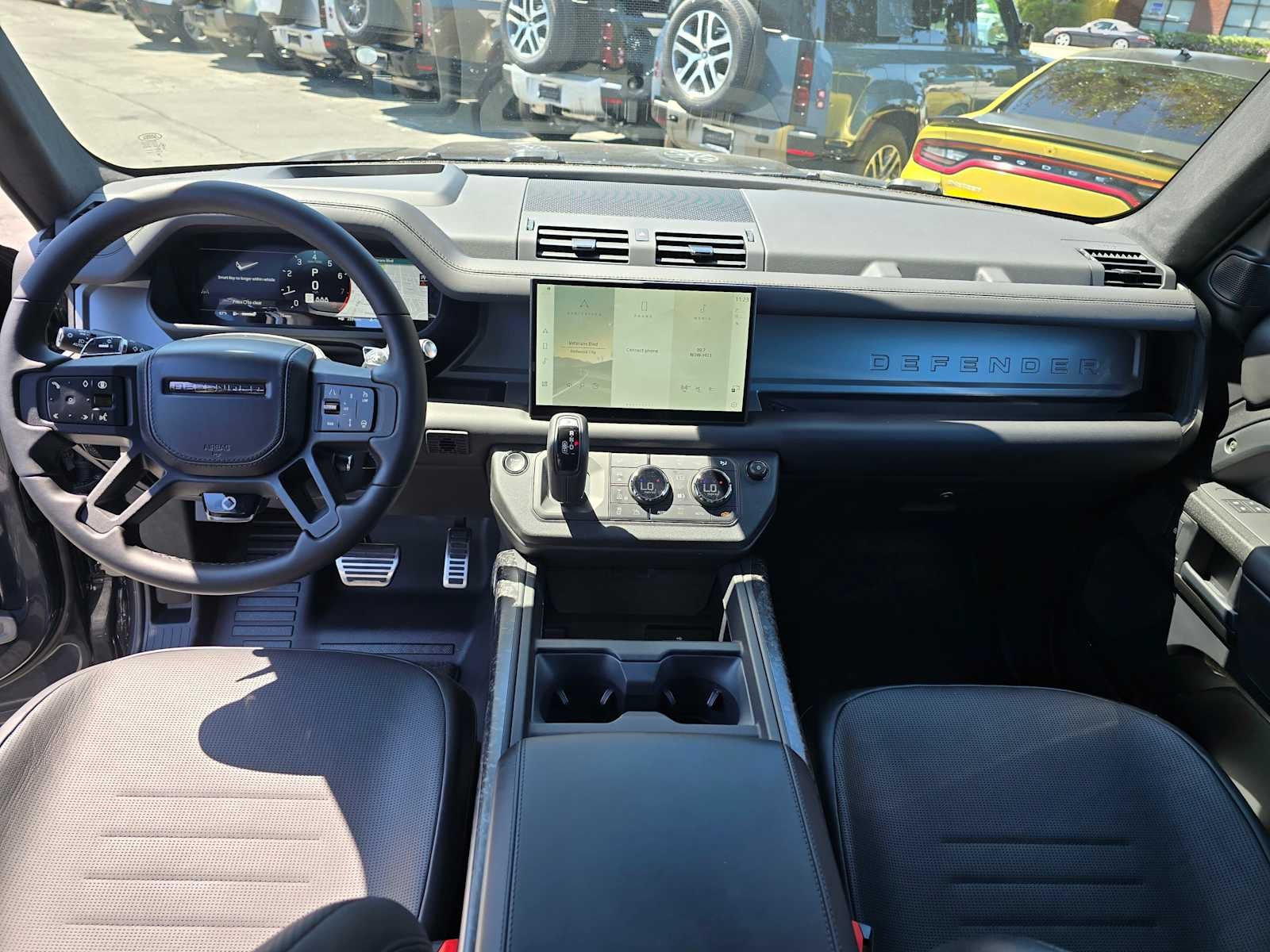 2025 Land Rover Defender OCTA Edition One 110 P635