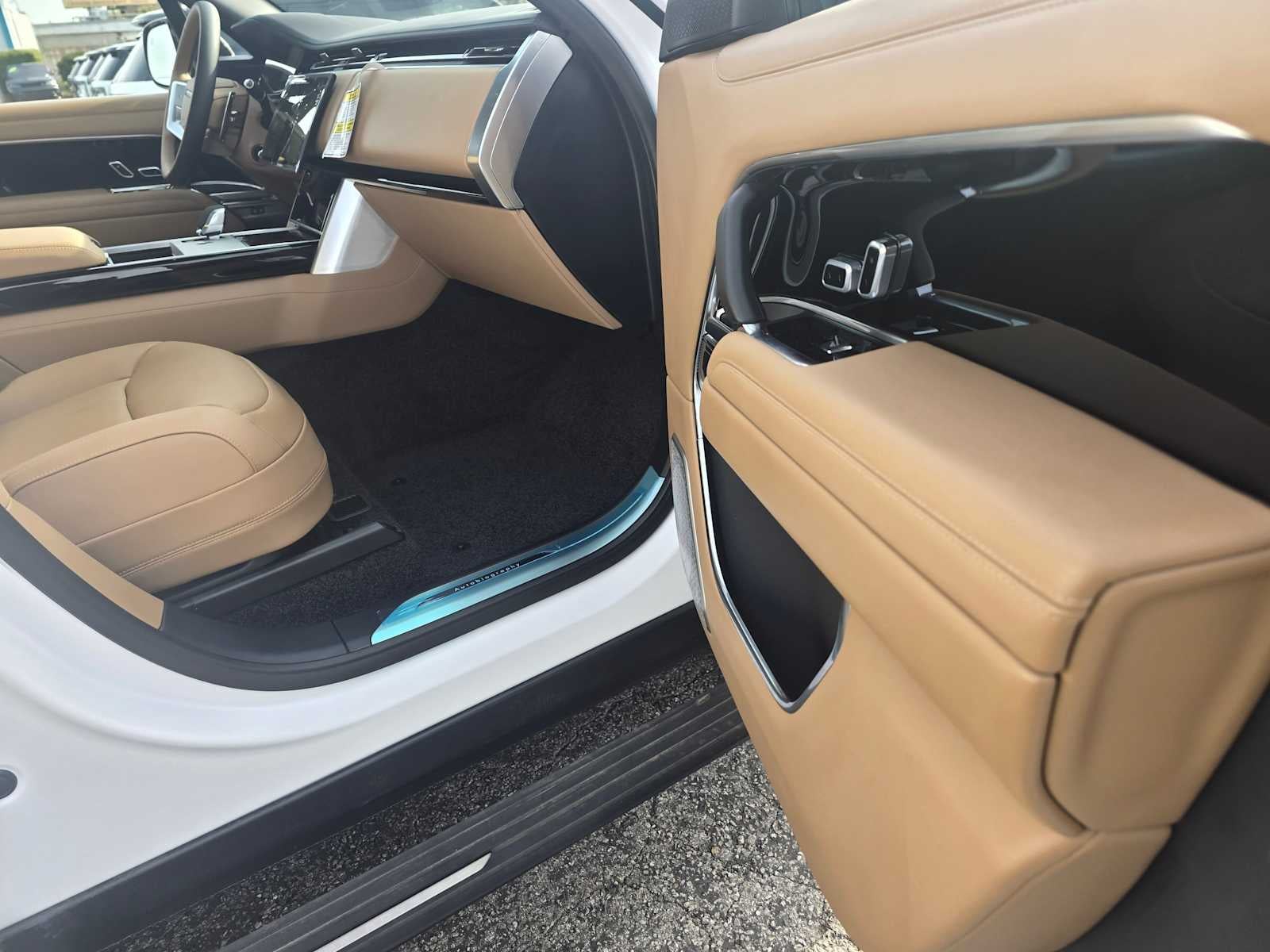 2025 Land Rover Range Rover Autobiography