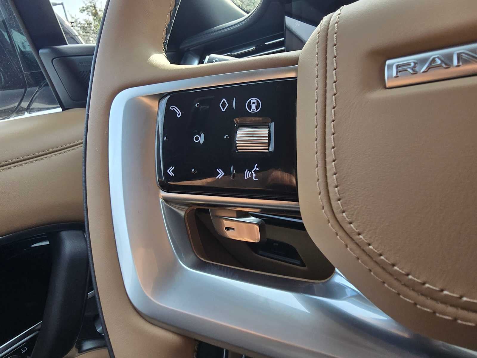 2025 Land Rover Range Rover Autobiography