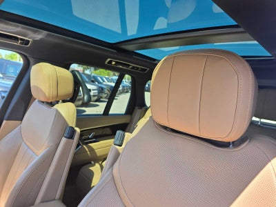 2023 Land Rover Range Rover SE
