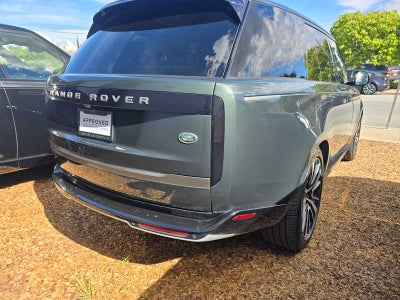 2023 Land Rover Range Rover SE