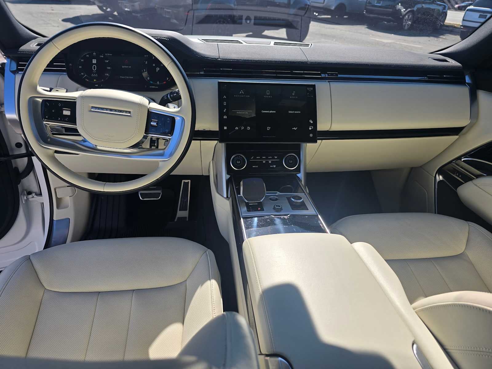 2023 Land Rover Range Rover SE