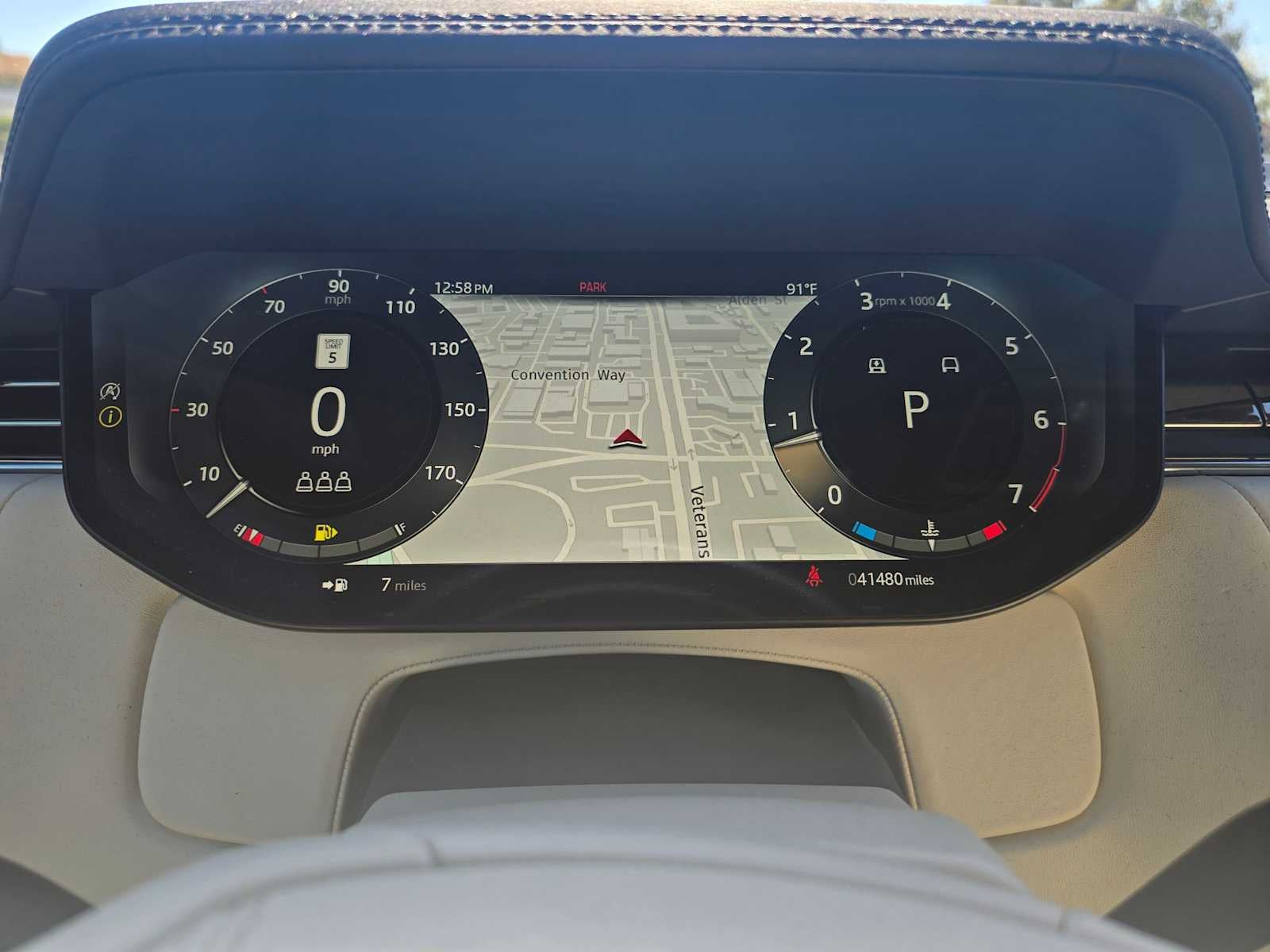 2023 Land Rover Range Rover SE