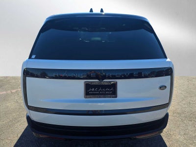 2023 Land Rover Range Rover SE