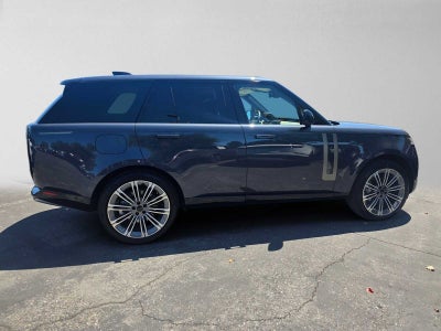 2026 Land Rover Range Rover SE