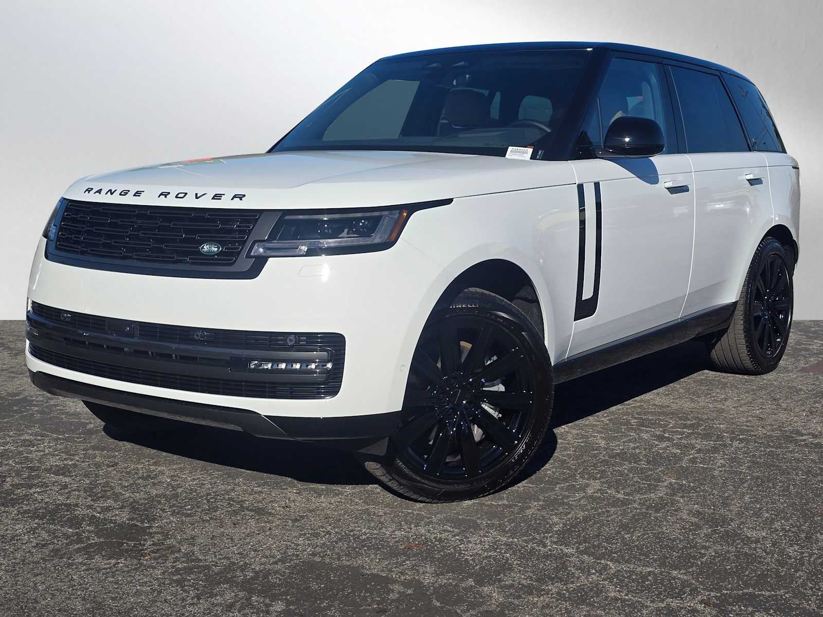 2026 Land Rover Range Rover SE