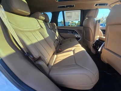 2026 Land Rover Range Rover SE