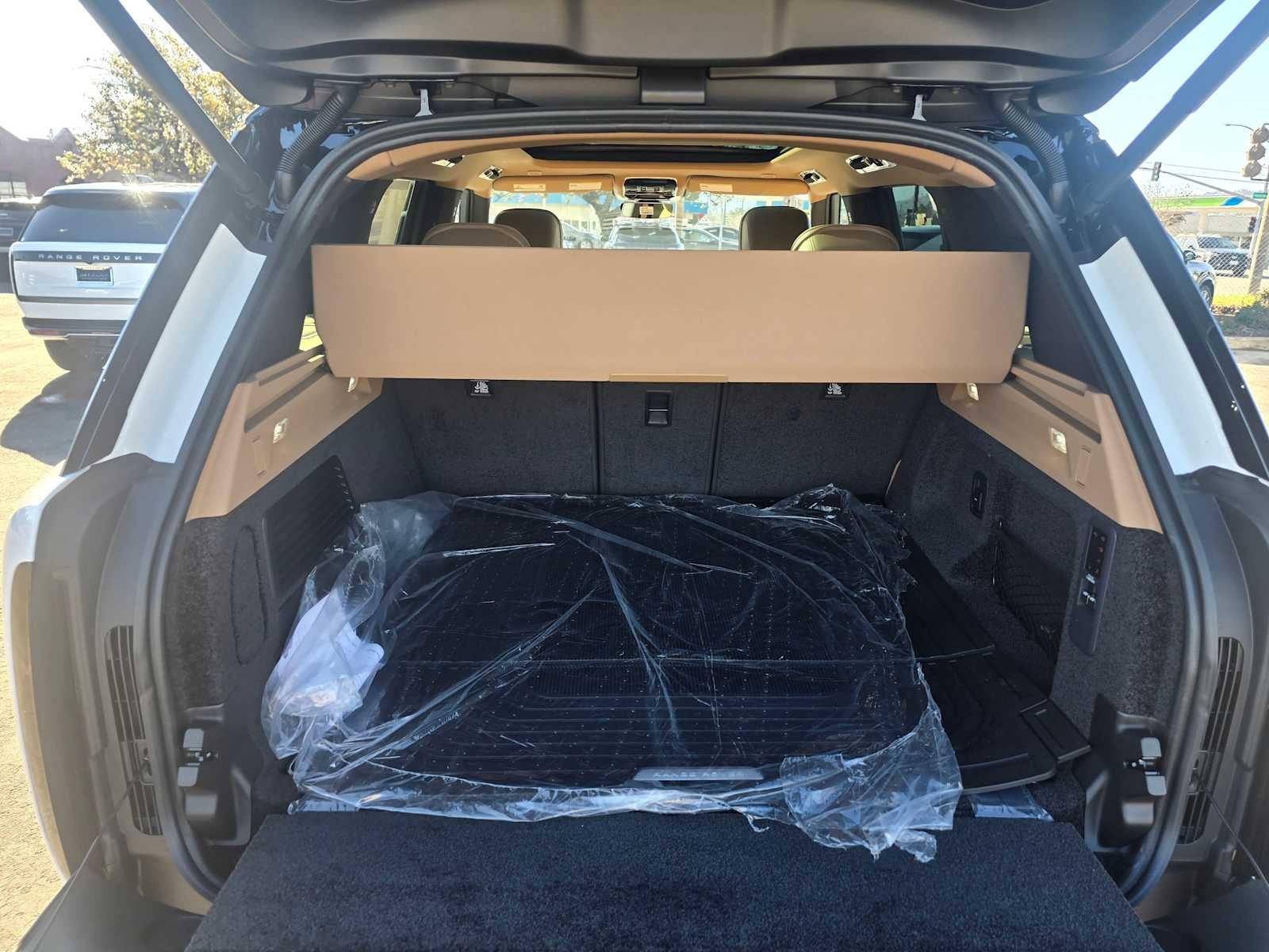 2026 Land Rover Range Rover SE