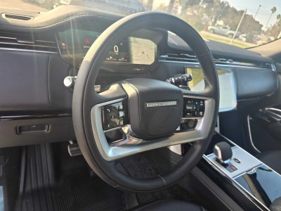 2026 Land Rover Range Rover SE