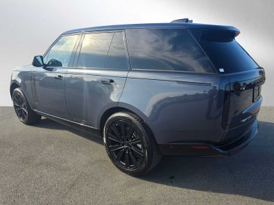 2026 Land Rover Range Rover SE