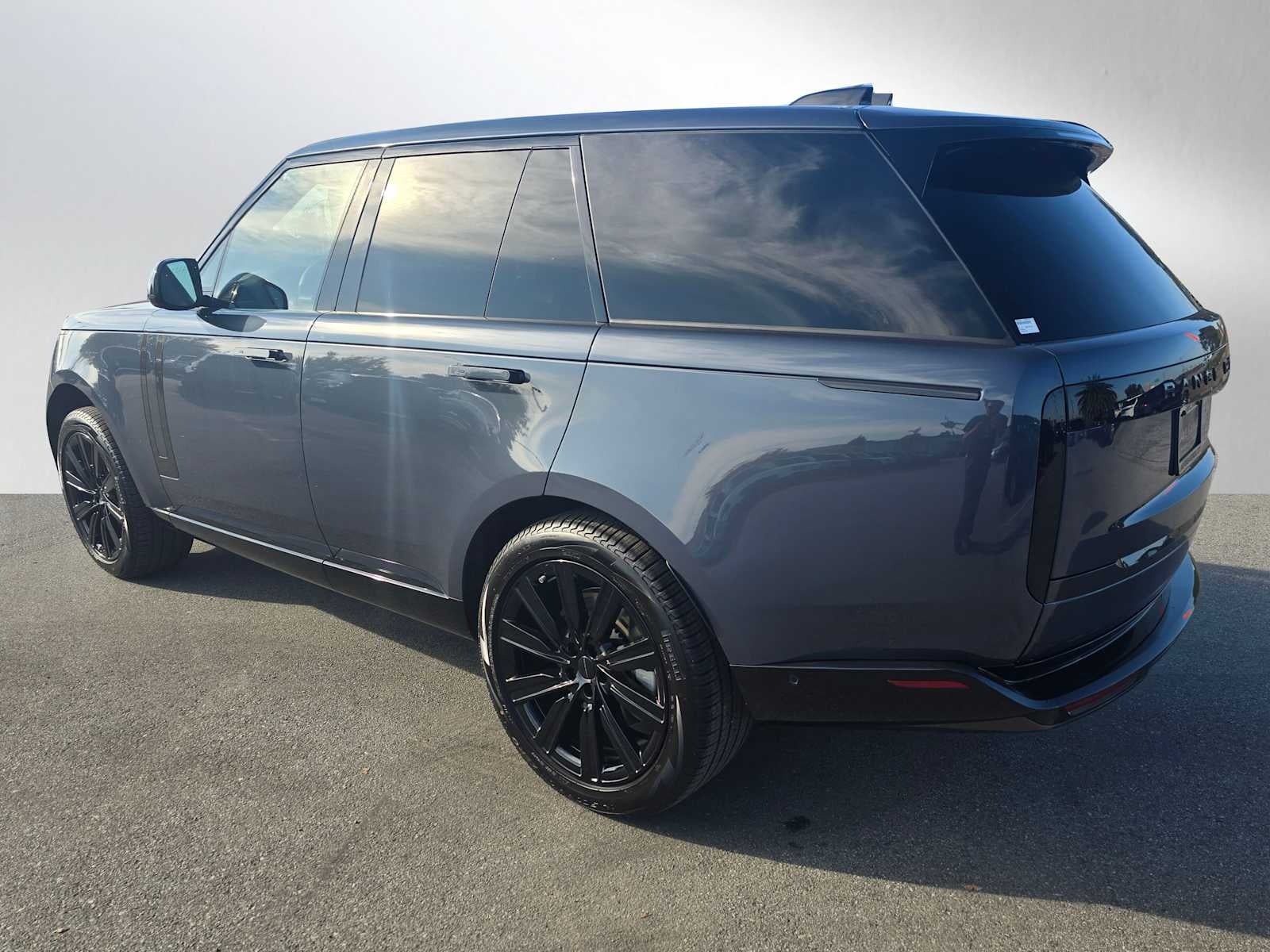 2026 Land Rover Range Rover SE