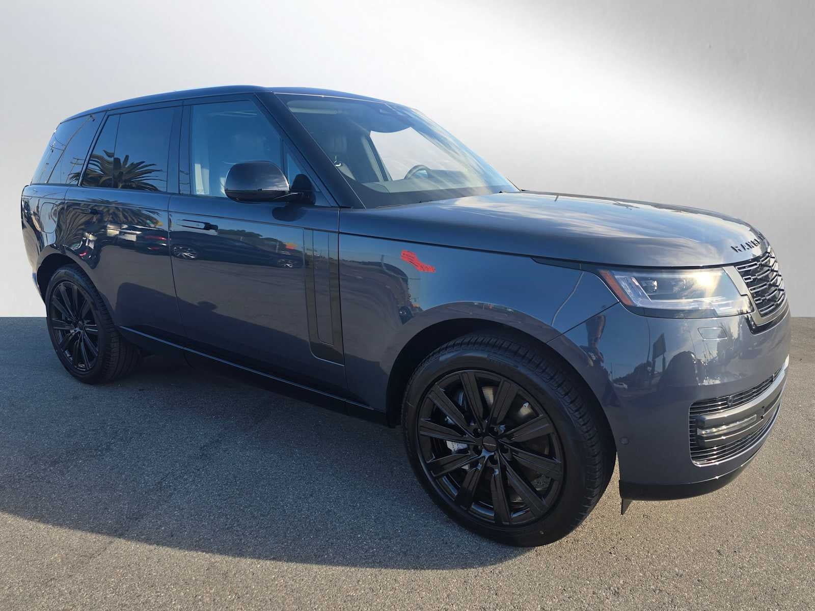 2026 Land Rover Range Rover SE