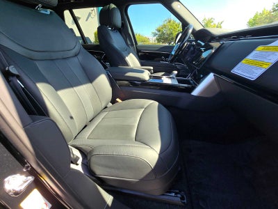 2025 Land Rover Range Rover SE