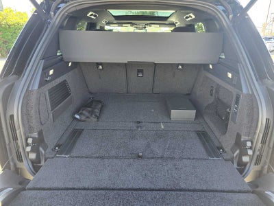 2025 Land Rover Range Rover SE
