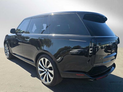 2025 Land Rover Range Rover SE