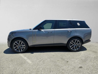 2026 Land Rover Range Rover SE