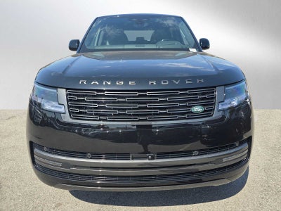 2025 Land Rover Range Rover SE