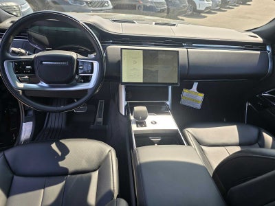 2025 Land Rover Range Rover SE