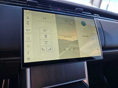 2025 Land Rover Range Rover SE
