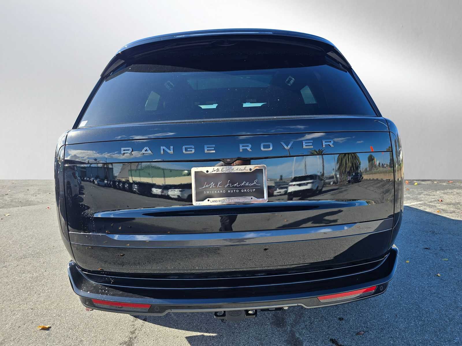 2025 Land Rover Range Rover SE