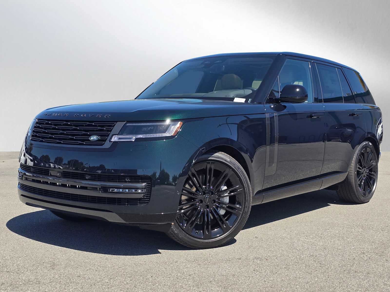 2026 Land Rover Range Rover SE