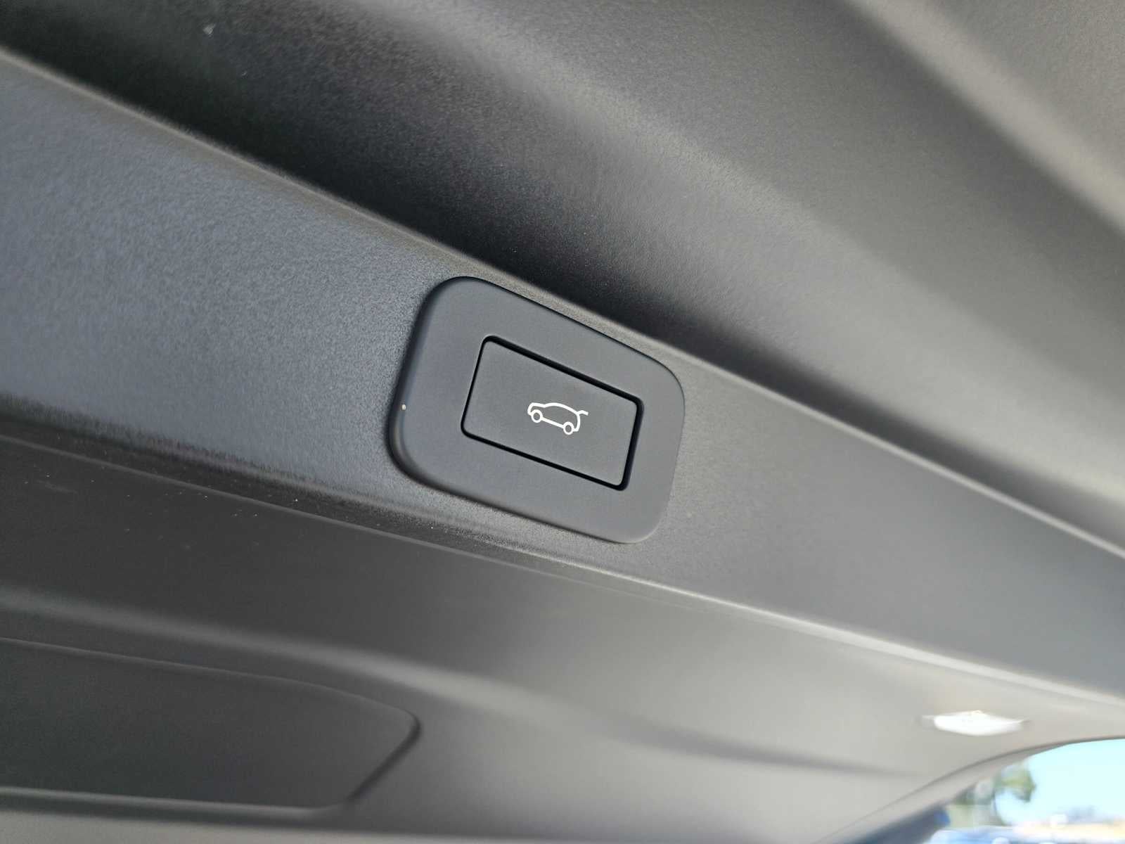 2026 Land Rover Range Rover SE