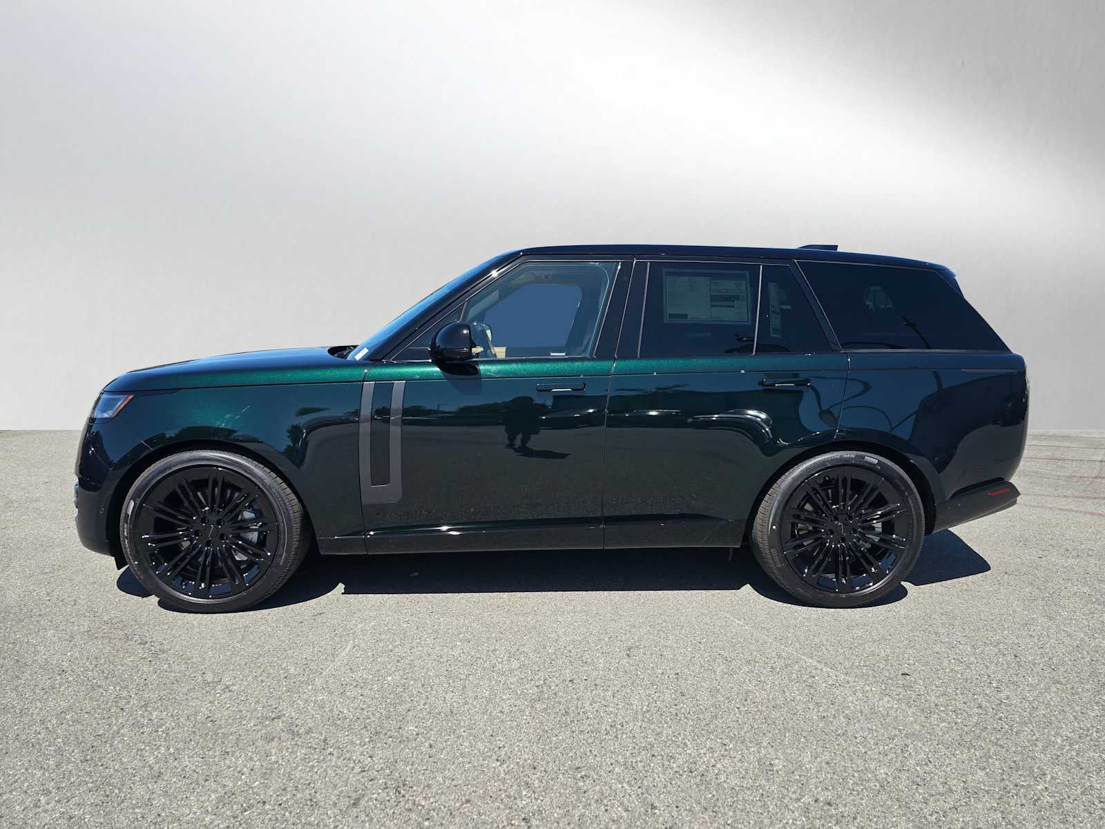 2026 Land Rover Range Rover SE