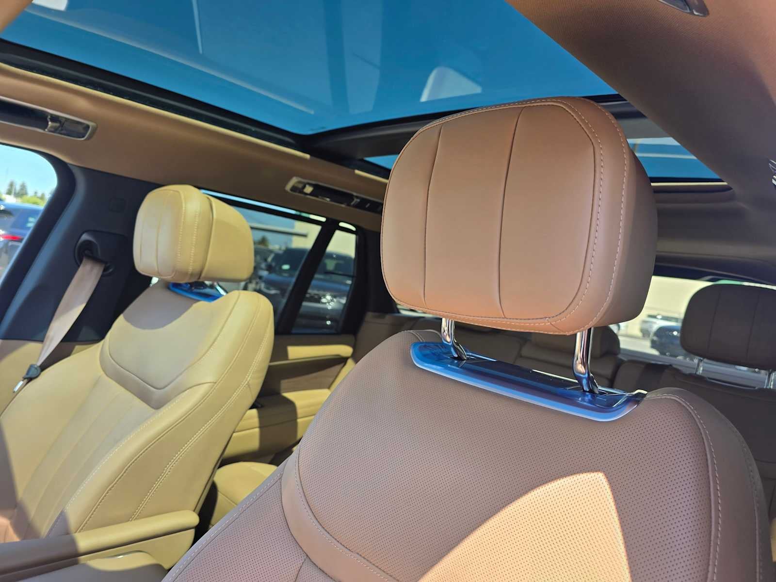 2026 Land Rover Range Rover SE