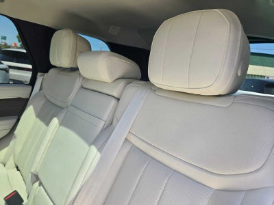 2026 Land Rover Range Rover SE