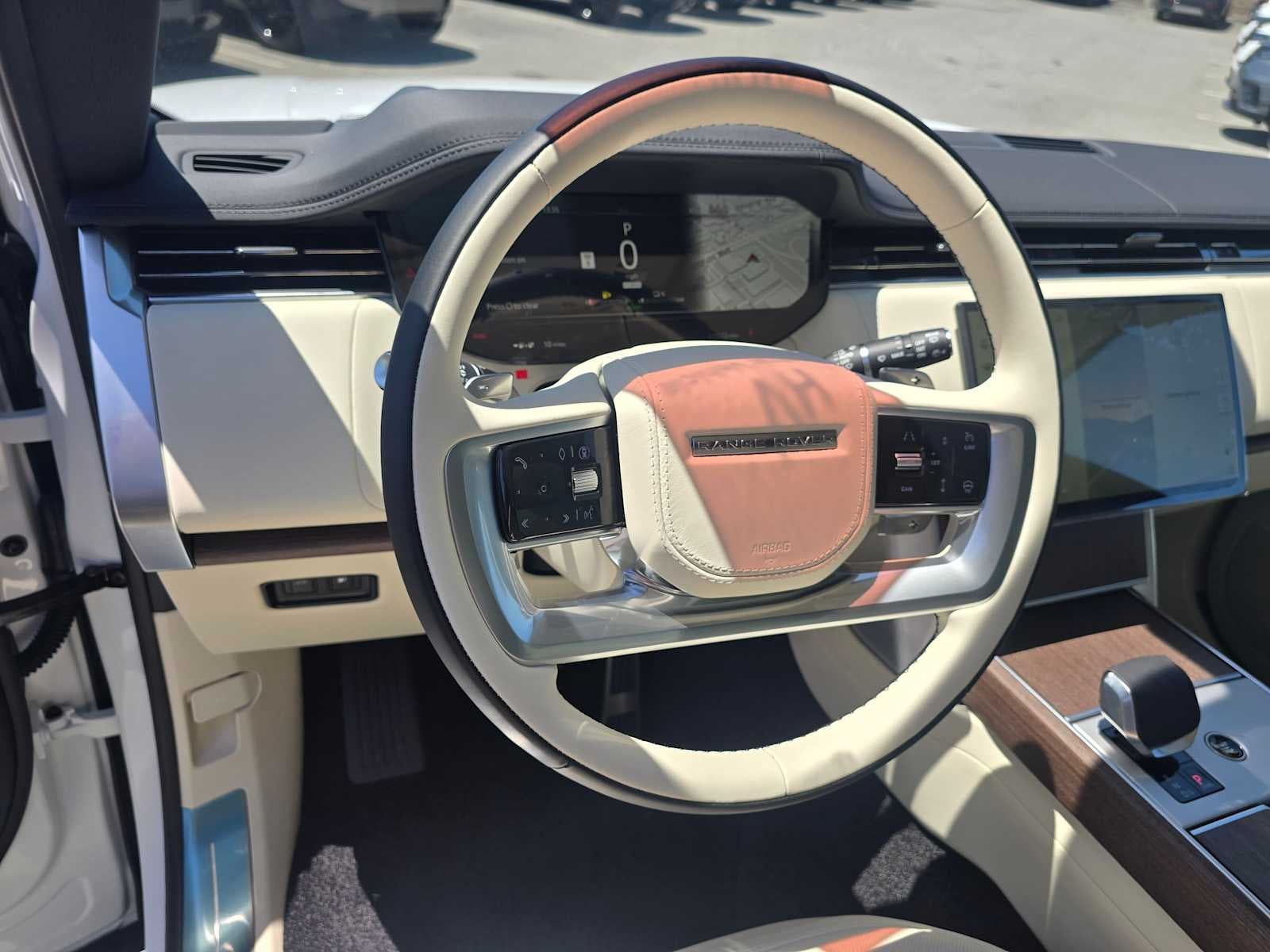 2026 Land Rover Range Rover SE