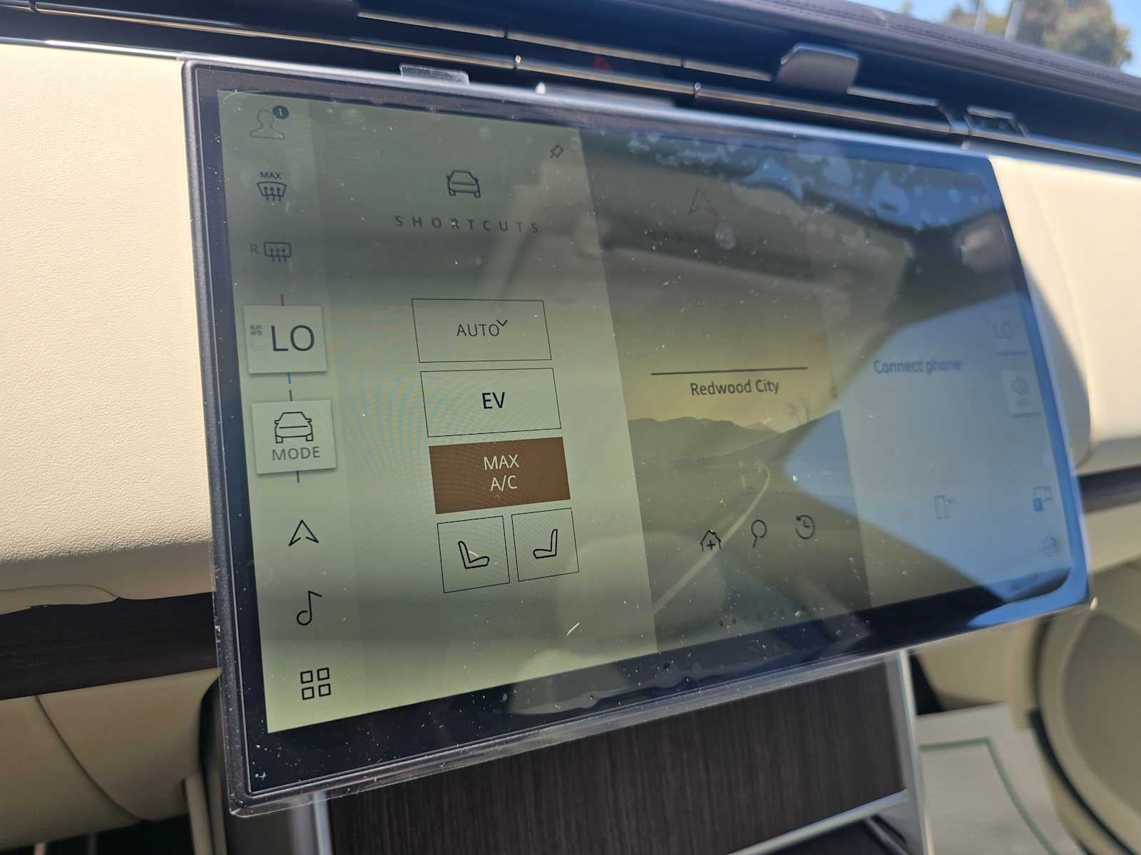 2026 Land Rover Range Rover SE