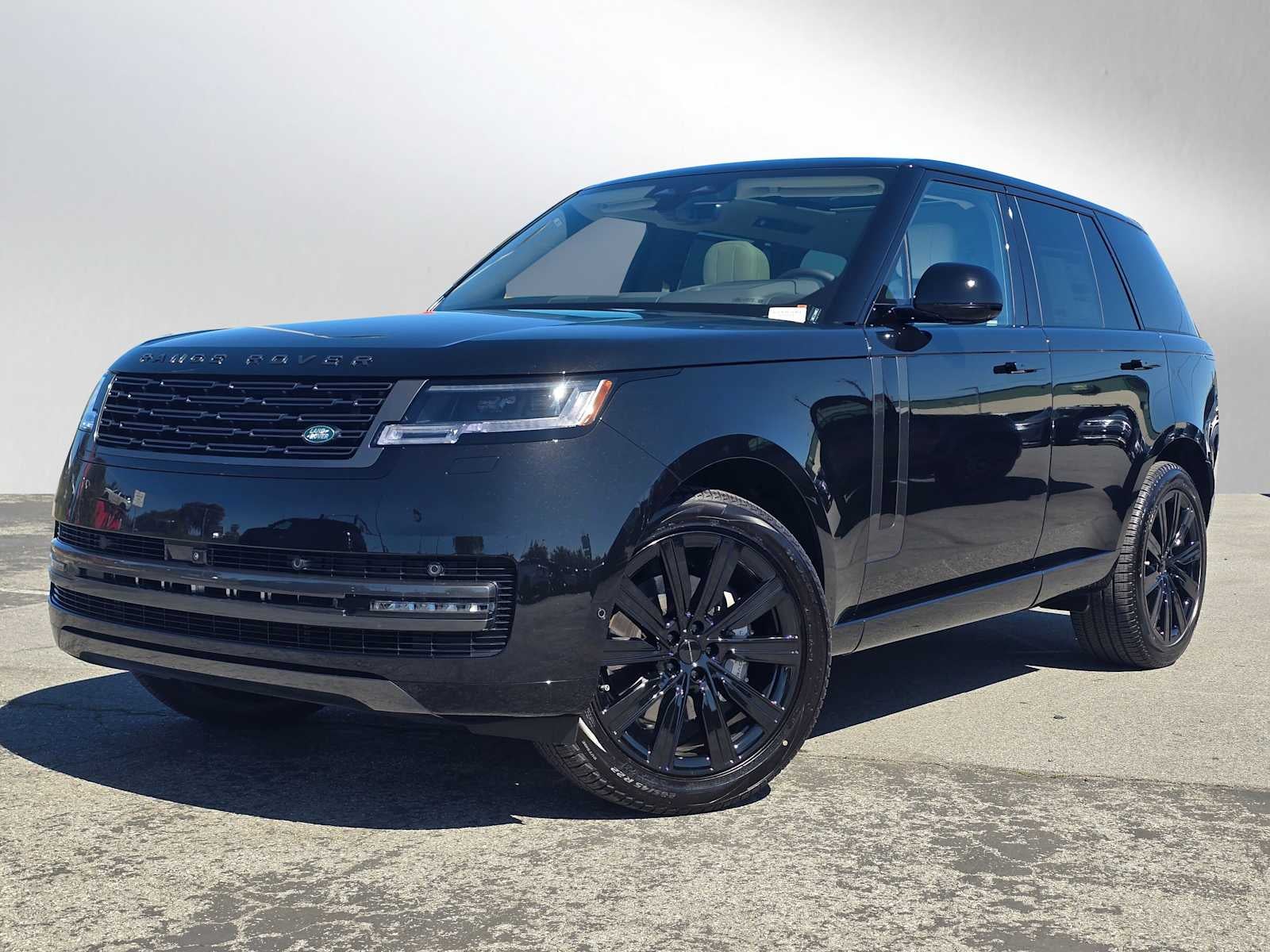 2026 Land Rover Range Rover SE