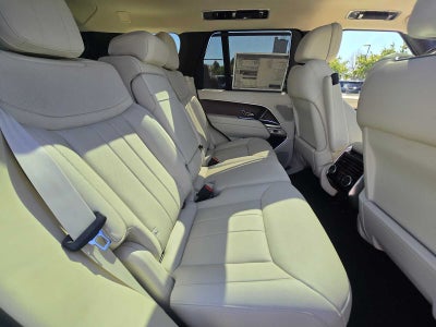 2026 Land Rover Range Rover SE