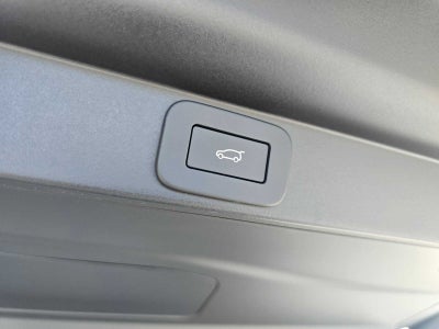 2026 Land Rover Range Rover SE