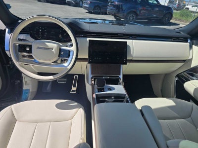 2026 Land Rover Range Rover SE