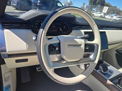 2026 Land Rover Range Rover SE