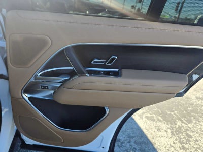 2026 Land Rover Range Rover SE