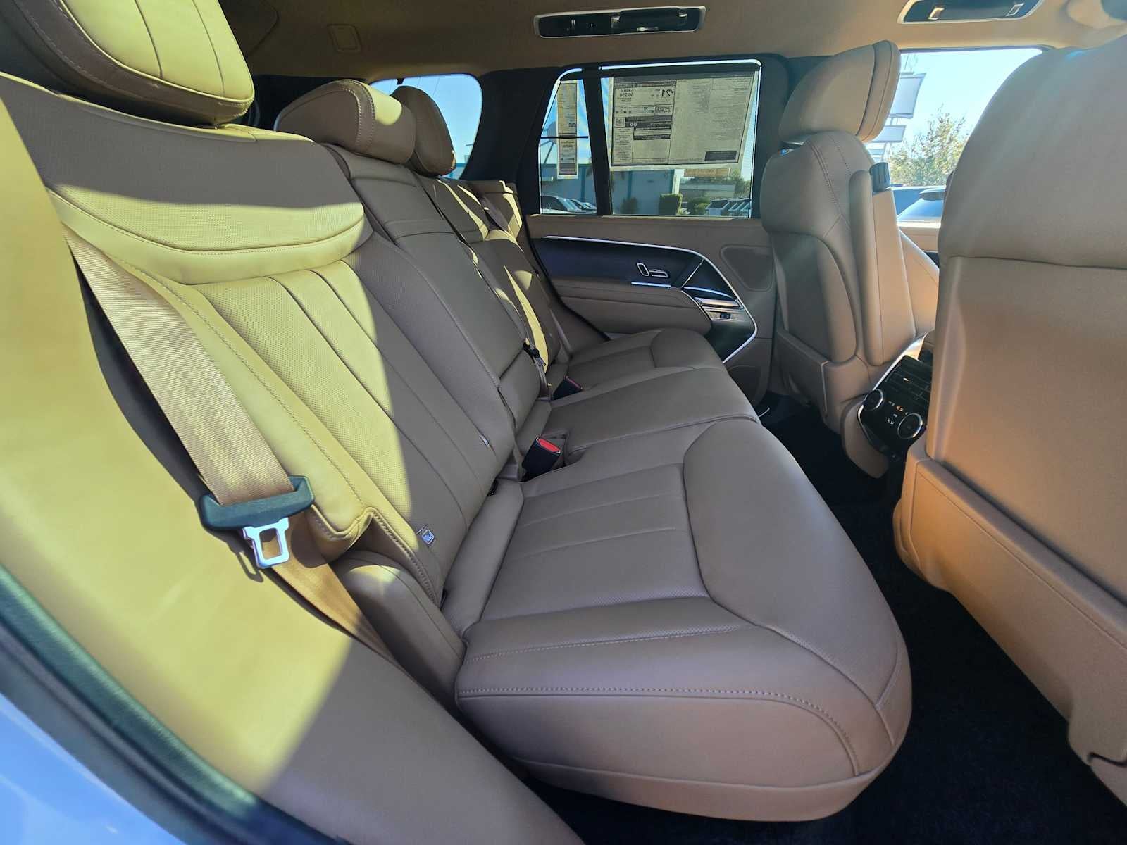 2026 Land Rover Range Rover SE